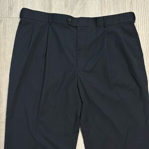 🔥BUNDLESALE Mens 44/30 Stafford year round classic fit pleated cuffed pants